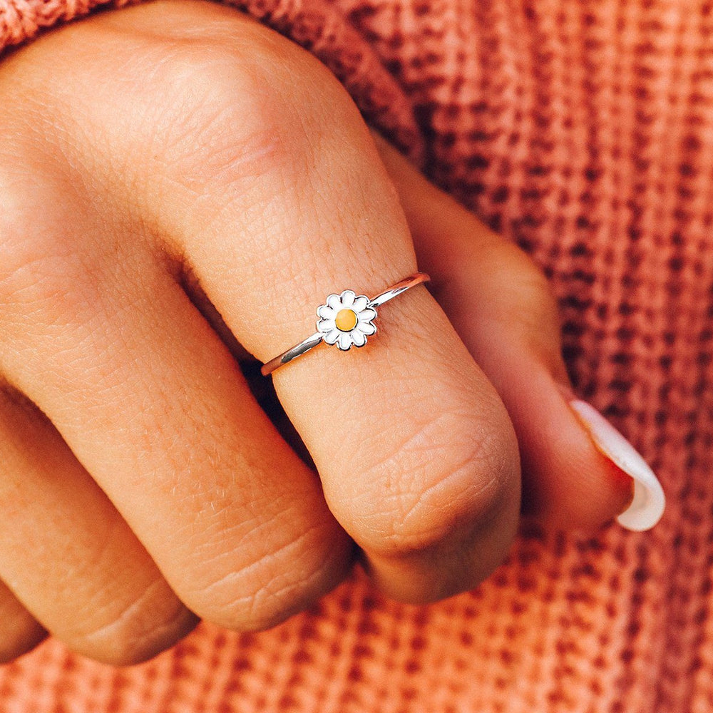 Daisy Ring 4