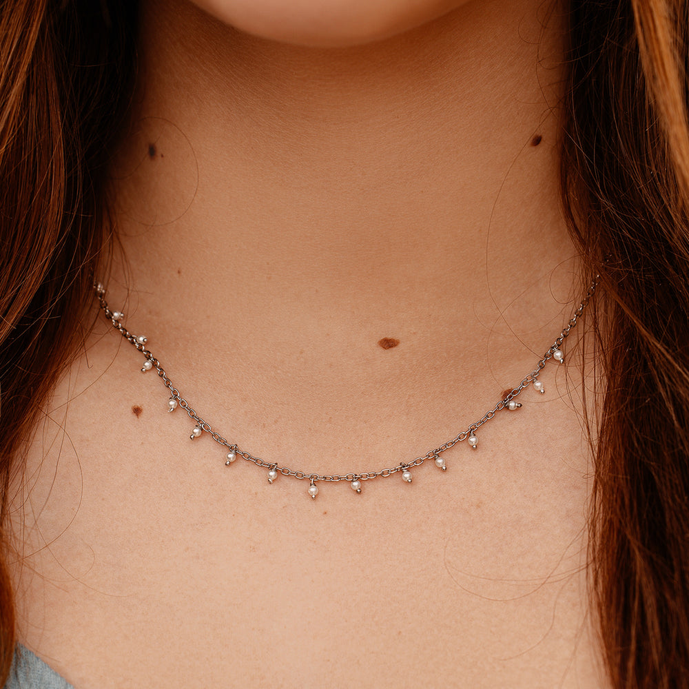 Hanging Pearl Beaded Choker 3